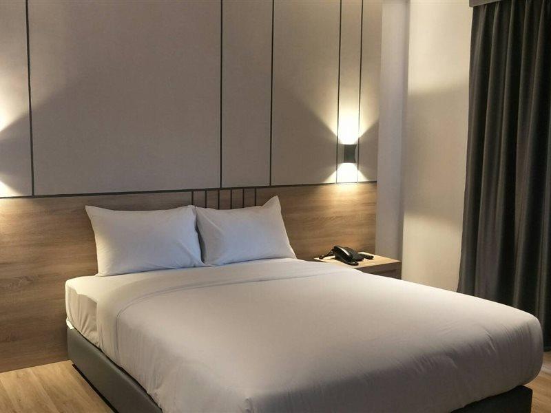 Heaven Hotel Chachoengsao Extérieur photo